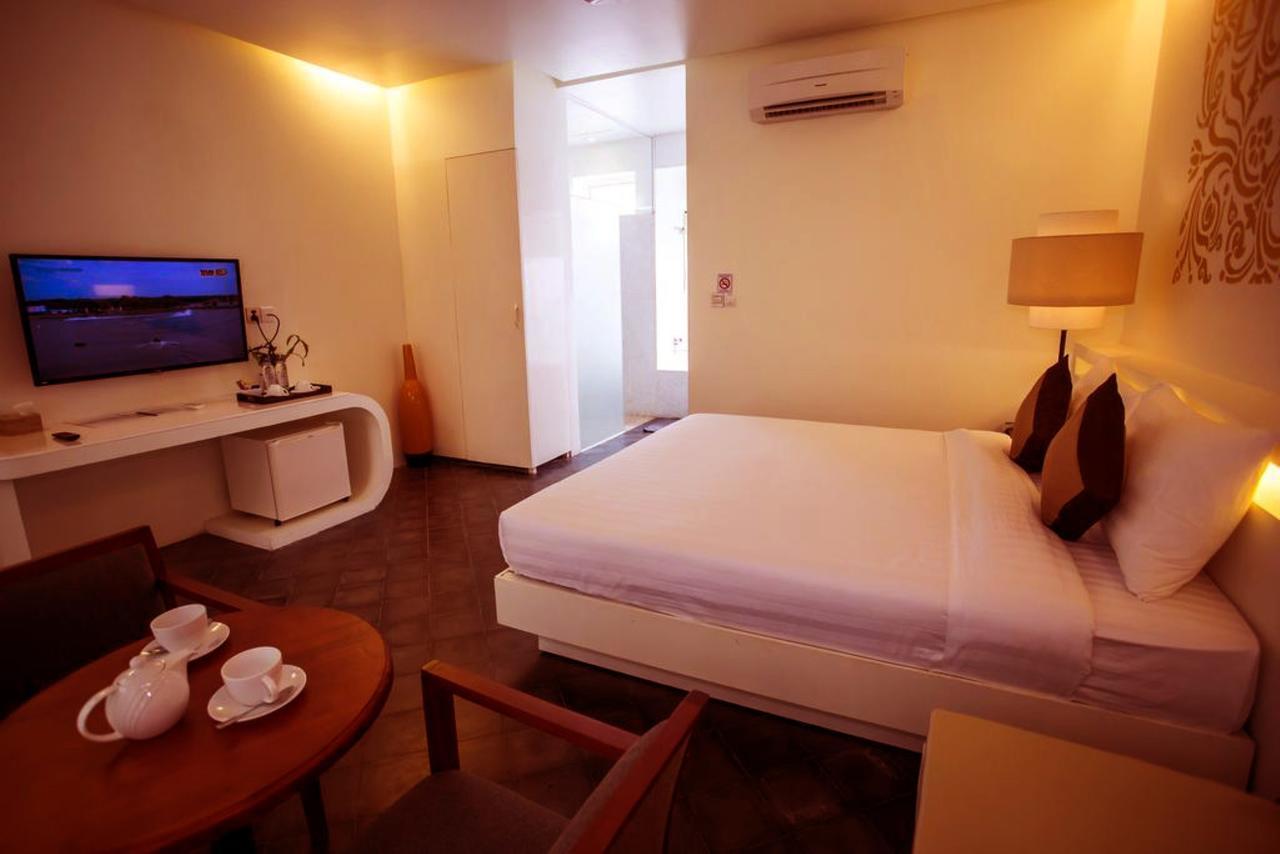 Angkor Boutique Villa Сиемрип Экстерьер фото